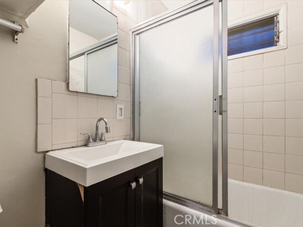 8942 Ilex, Sun Valley (los Angeles) CA 91352