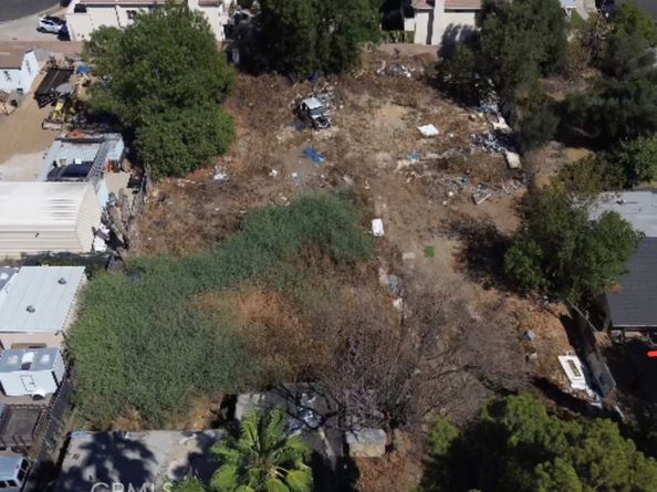 9430 Haskell, North Hills (los Angeles) CA 91343