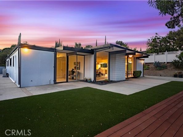 12670 Jimeno Avenue, Granada Hills (los Angeles) CA 91344