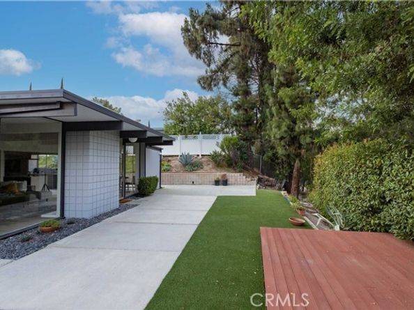 12670 Jimeno Avenue, Granada Hills (los Angeles) CA 91344