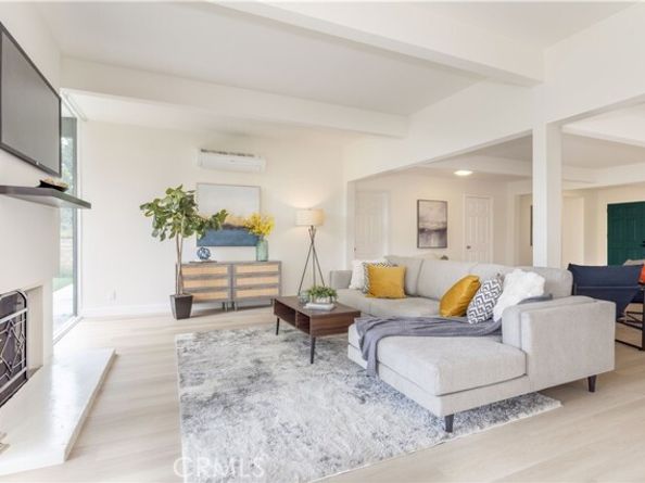 12670 Jimeno Avenue, Granada Hills (los Angeles) CA 91344