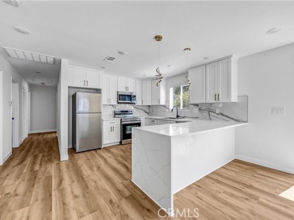 13831 Bessemer Street, Los Angeles CA 91401