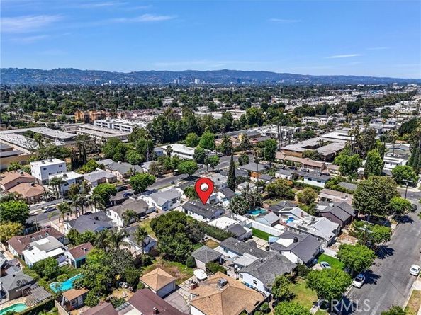 13831 Bessemer Street, Los Angeles CA 91401
