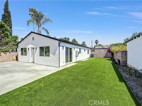 13831 Bessemer Street, Los Angeles CA 91401
