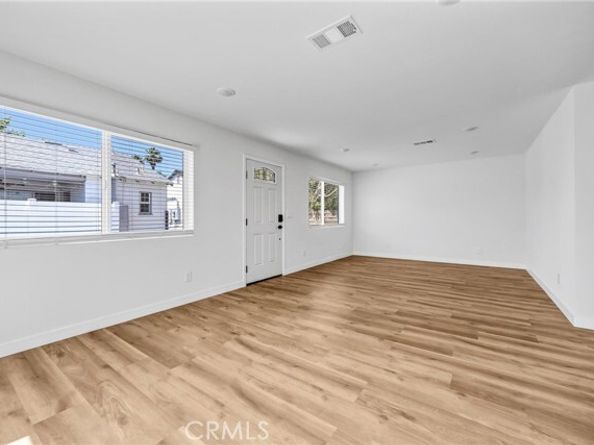 13831 Bessemer Street, Los Angeles CA 91401