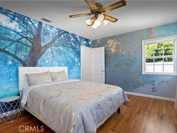 13831 Bessemer Street, Los Angeles CA 91401