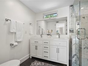 17177 Superior St, Northridge (los Angeles) CA 91325
