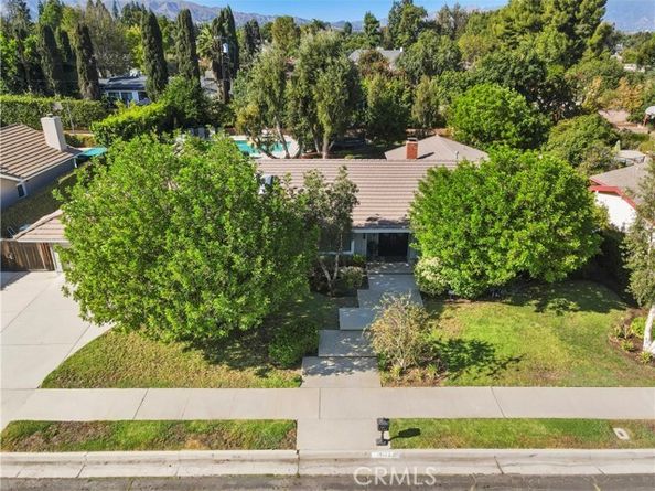 17177 Superior St, Northridge (los Angeles) CA 91325