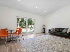 17177 Superior St, Northridge (los Angeles) CA 91325