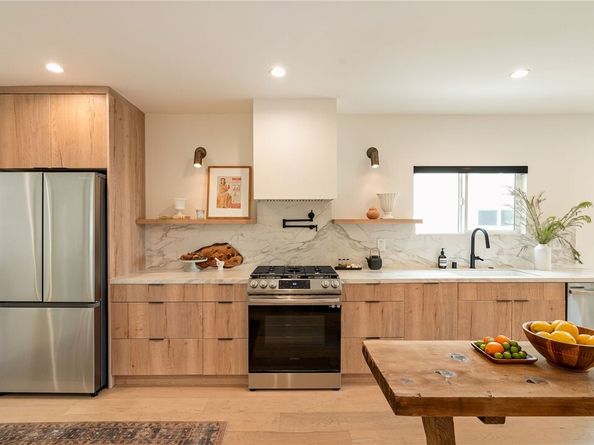 2404 Glover Place, Los Angeles CA 90031