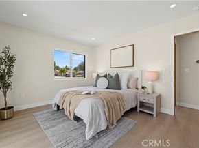 23701 Sylvan Street, Woodland Hills (los Angeles) CA 91367