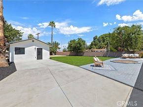 23701 Sylvan Street, Woodland Hills (los Angeles) CA 91367