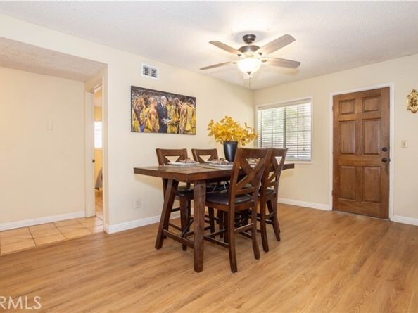 8825 Sophia Avenue, North Hills (los Angeles) CA 91343