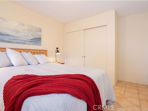 8825 Sophia Avenue, North Hills (los Angeles) CA 91343