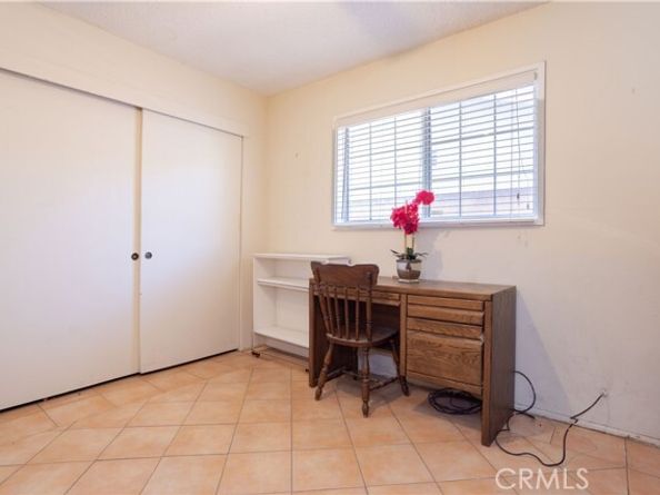 8825 Sophia Avenue, North Hills (los Angeles) CA 91343