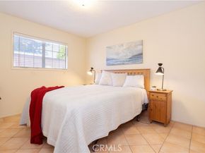 8825 Sophia Avenue, North Hills (los Angeles) CA 91343