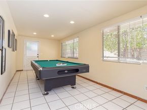 8825 Sophia Avenue, North Hills (los Angeles) CA 91343