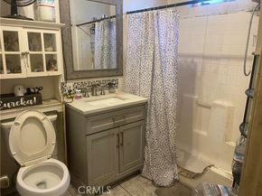 7751 Arvilla Avenue, Sun Valley (los Angeles) CA 91352