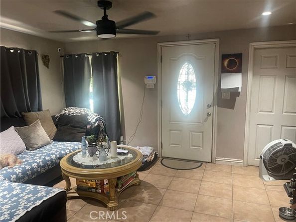 7751 Arvilla Avenue, Sun Valley (los Angeles) CA 91352