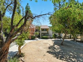 8601 International Avenue 233, Canoga Park (los Angeles) CA 91304