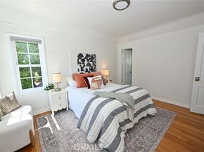 2740 N Beachwood Drive, Hollywood (los Angeles) CA 90068