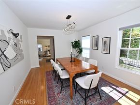 2740 N Beachwood Drive, Hollywood (los Angeles) CA 90068