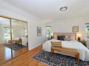 2740 N Beachwood Drive, Hollywood (los Angeles) CA 90068