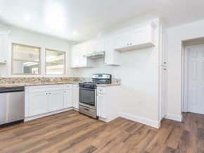 21511 Bassett Street, Canoga Park (los Angeles) CA 91303