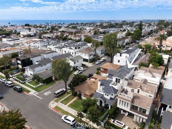 503 Poinsettia, Corona Del Mar (newport Beach) CA 92625