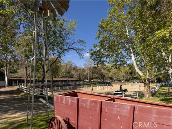 6352 E Nohl Ranch Road, Anaheim CA 92807