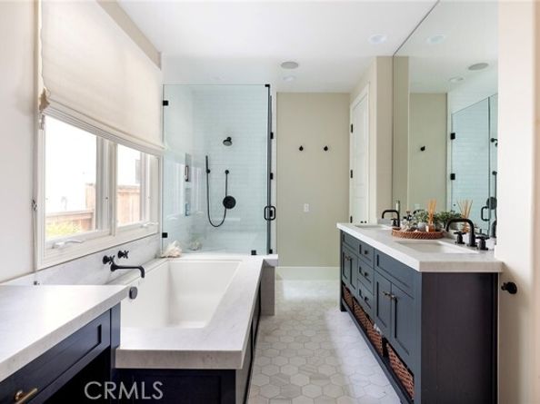 420 De Sola Terrace, Corona Del Mar (newport Beach) CA 92625