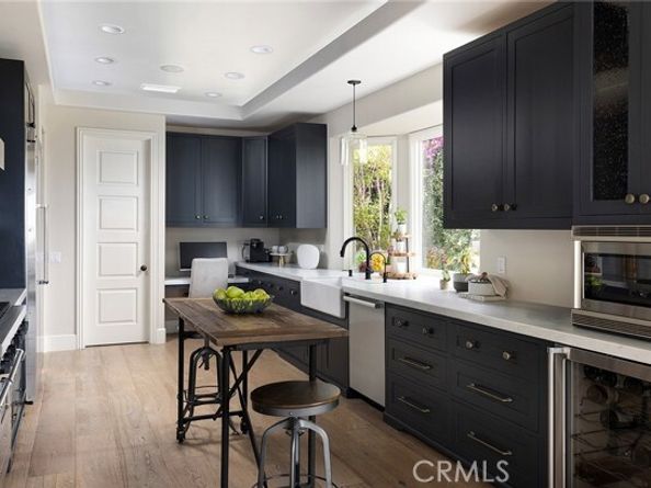 420 De Sola Terrace, Corona Del Mar (newport Beach) CA 92625