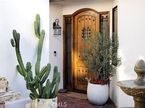 420 De Sola Terrace, Corona Del Mar (newport Beach) CA 92625