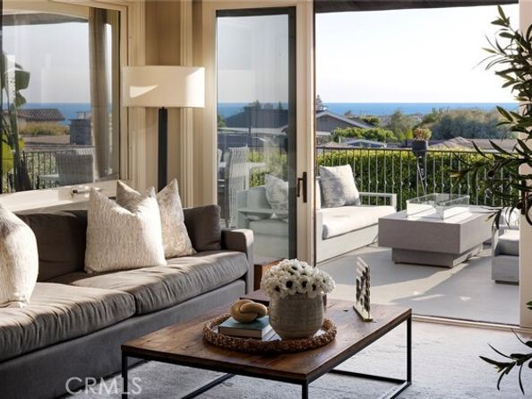 420 De Sola Terrace, Corona Del Mar (newport Beach) CA 92625
