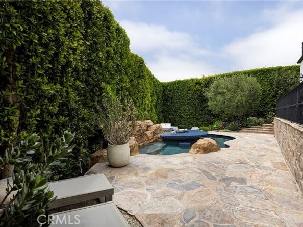 420 De Sola Terrace, Corona Del Mar (newport Beach) CA 92625