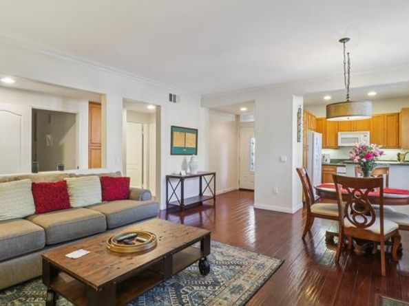 10978 Serafina Lane 69, San Diego CA 92128