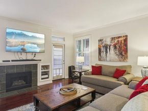 10978 Serafina Lane 69, San Diego CA 92128