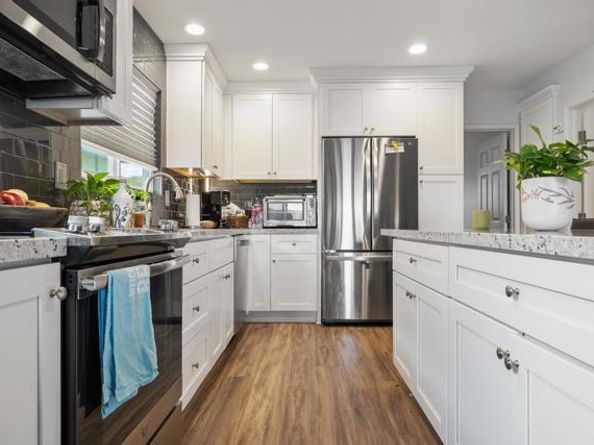 2453 Newcastle Avenue, Cardiff By The Sea (encinitas) CA 92007