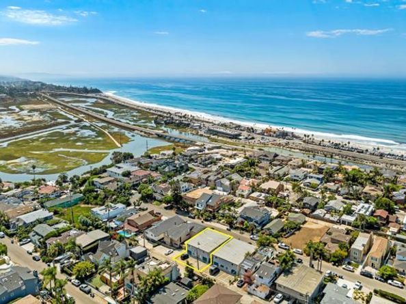 2453 Newcastle Avenue, Cardiff By The Sea (encinitas) CA 92007