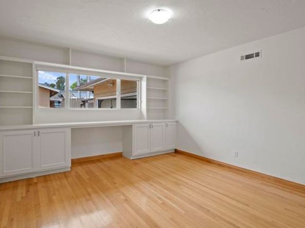6301 Castejon Drive, La Jolla (san Diego) CA 92037