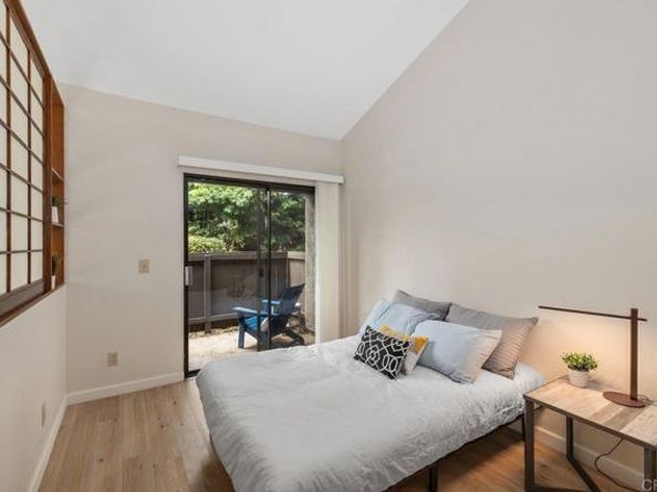 8370 Via Sonoma F, La Jolla (san Diego) CA 92037