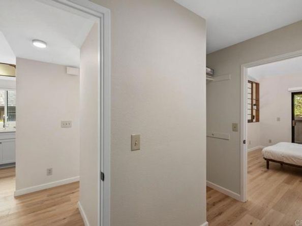 8370 Via Sonoma F, La Jolla (san Diego) CA 92037