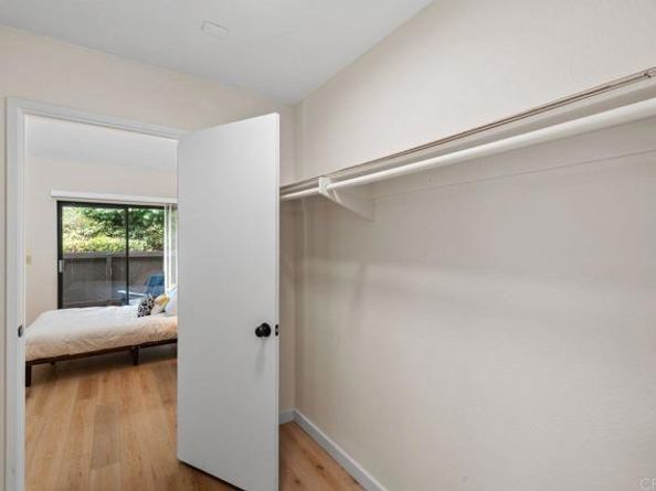 8370 Via Sonoma F, La Jolla (san Diego) CA 92037
