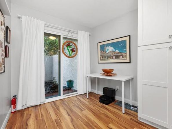 2062 Avenue Of The Trees, Carlsbad CA 92008