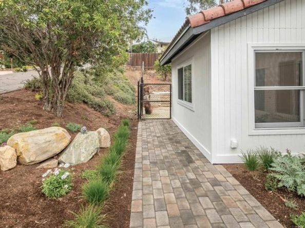 1427 Avocado Road, Oceanside CA 92054