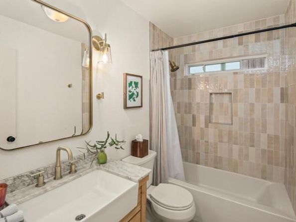 1427 Avocado Road, Oceanside CA 92054