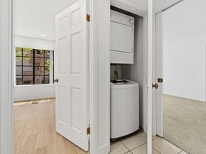 8870 Villa La Jolla Drive 213, La Jolla (san Diego) CA 92037