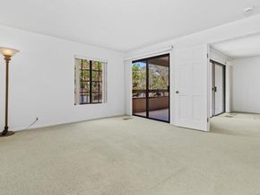 8870 Villa La Jolla Drive 213, La Jolla (san Diego) CA 92037