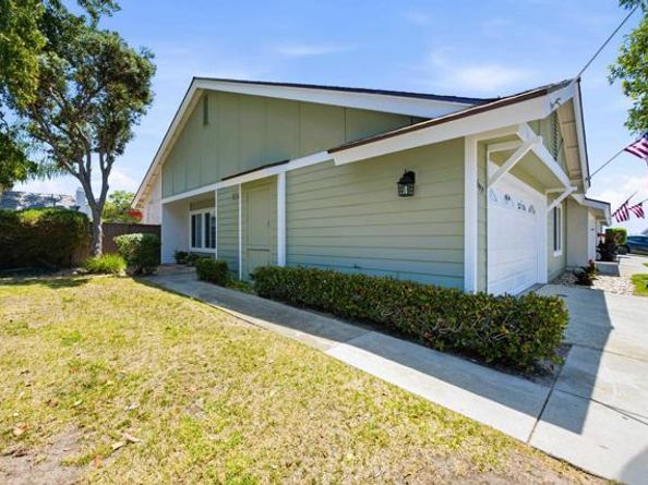 2959 Lexington Circle, Carlsbad CA 92010
