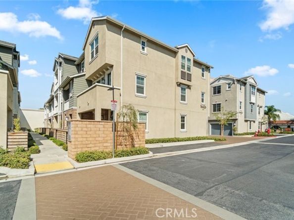 16426 Whittier 3, Whittier CA 90603